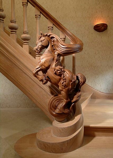 Декор деревянной лестницы