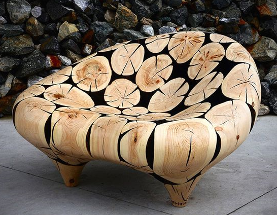 южнокорейский скульптор - художник Jae-Hyo Lee превращает куски дерева в притягивающие внимание произведения искусства